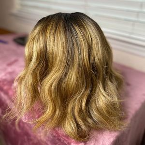 Used Curly Blonde bob